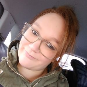 Meet your Posher, Amelia